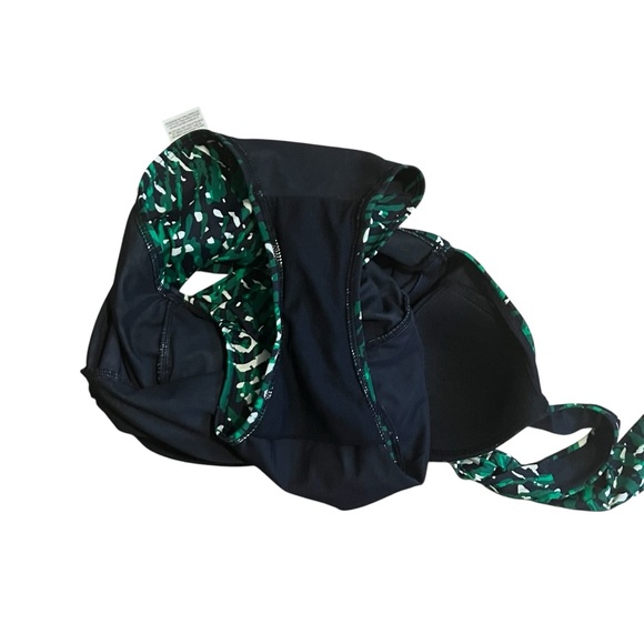 Boden Green White Black Geometric Print Halterneck Shirred Side Swimsuit Size 6 - Picture 3 of 4